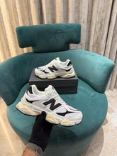 New Balance 9060 Moonbeam Driftwood