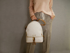 Michael Kors MK Rhea Backpack With Dust Bag (beige)