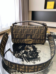 FENDI BAGUETTE SHOULDER BAG WITH OG BOX