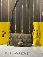 FENDI BAGUETTE SHOULDER BAG WITH OG BOX