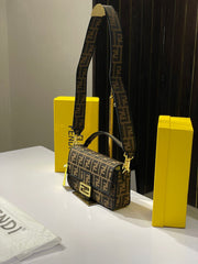 FENDI BAGUETTE SHOULDER BAG WITH OG BOX