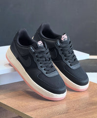 Nike Air Force 1 07 LX