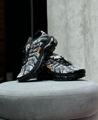 Nike Air max plus TN Black Orange Camo
