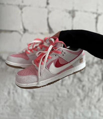 Nike SB Dunk Low 85 Double Swoosh Pink Rabbit for her