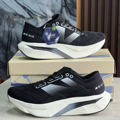 New balance sc elite v4 black