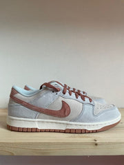 Nike SB Dunk Low Fossil Rose