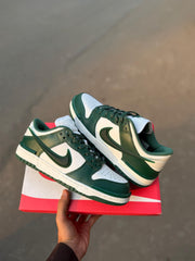 Nike sb dunk low varsity green
