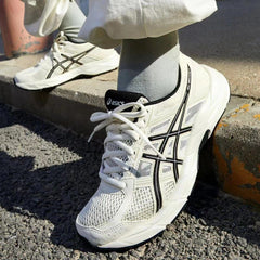 Asics gel contend 4 marathon running sneakers cream