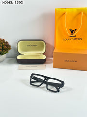 LOUIS VUITTON 1502 BLACK FRAME