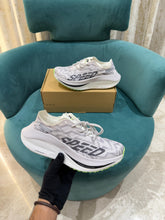 Skechers go run speed beast running shoes