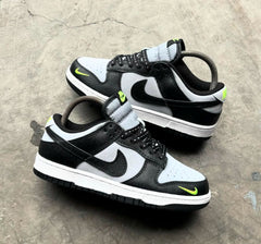 NIKE SB DUNK LOW BLACK GREY GREEN STRIKE