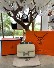 Hermes Constance Slim Epsom Vert With OG Box & Dust Bag KG-19 Apricot