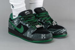 NIKE SB DUNK LOW X THERE SKATEBOARDS