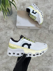 On Cloud Monster 2 Undyed Zest