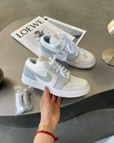 Nike Air Jordan Retro 1 Low Paris
