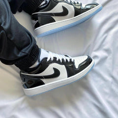 NIKE AIR JORDAN 1 LOW SE CONCORD