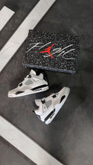 Nike Air Jordan 4 Military Black SEMI UA