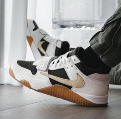 NIKE AIR JORDAN X TRAVIS SCOTT JUMPMAN JACK
