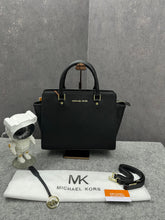 Michael Kors Ellis Selma Medium Satchel Black With Dust Bag 6038
