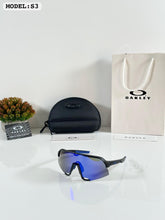 OAKLEY S3 BLACK BLUE REVO