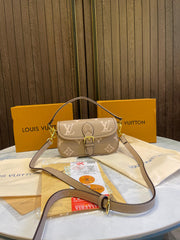 Louis vuitton nano baguette shoulder baghand bag with folding box 462