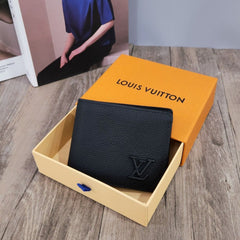 Louis Vuitton Lv Black Leather Wallet M69829 Black Hardware
