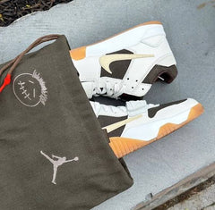Nike Air Jordan 1 x Travis Scott JumpMan