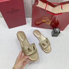 Valentino Garavani VLogo Signature Leather Sandals Gold With OG Box & Carry Bag 1892 Gold