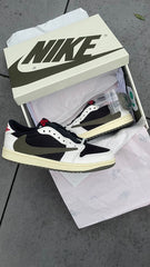 NIKE AIR JORDAN 1 LOW X TRAVIS SCOTT OLIVE SEMI UA