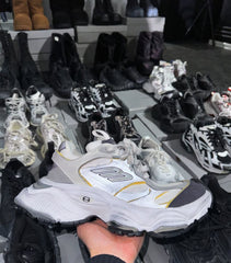 Balenciaga 10XL cargo Sneakers Oversized White/Black