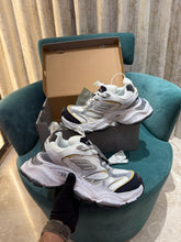 Balenciaga 10XL cargo Sneakers Oversized White/Black