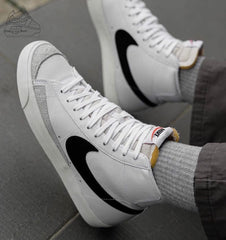 Nike blazer mid 77 vintage WHITE/BLACK