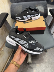 Nike Air max SNDR Black Silver