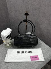 Miu Miu Versatile Long Handle Black Leather Shoulder Bag With Dust Bag 502 Black