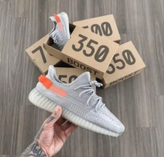 Adidas Yeezy 350 V2 TAIL LIGHT WITH OG BOX
