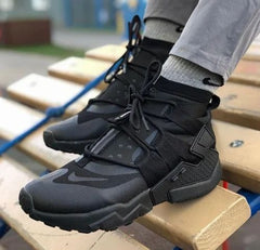 Nike Air Huarache Triple Black