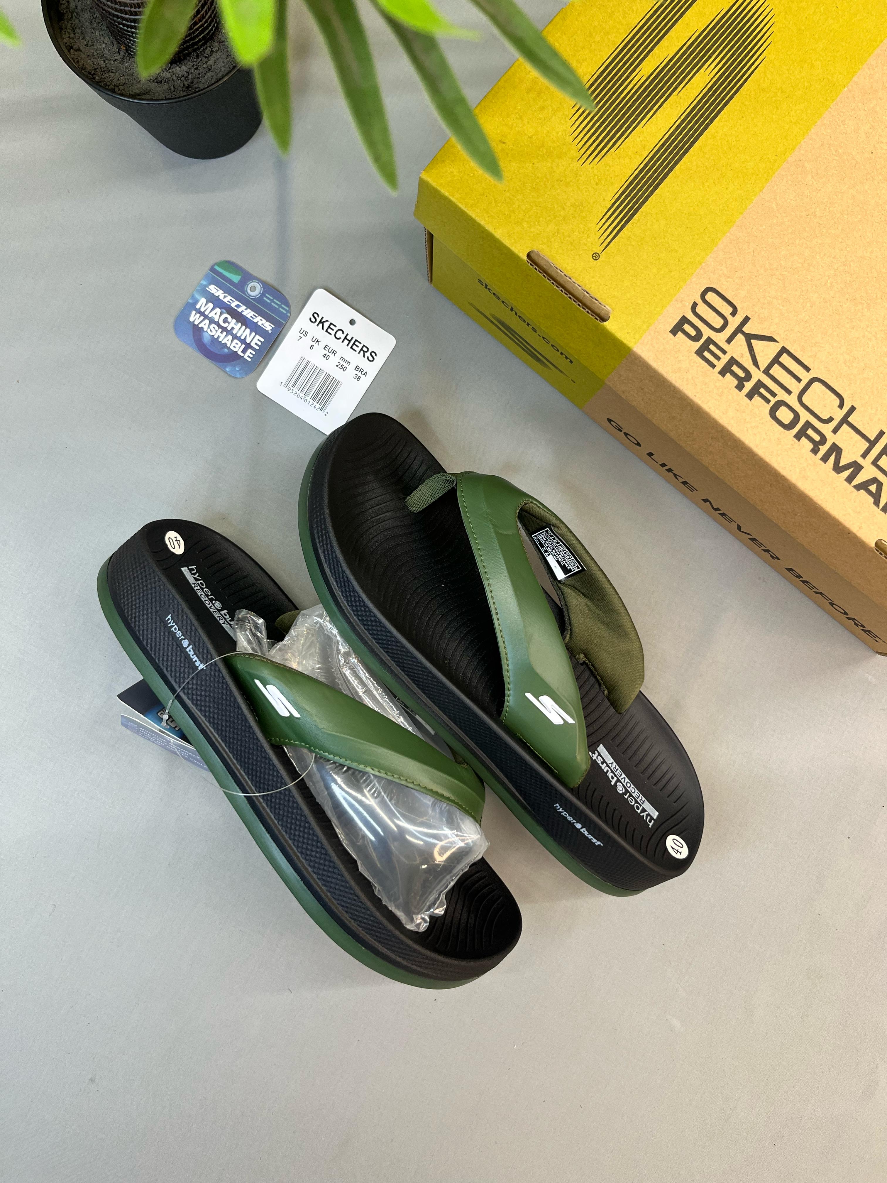 Skechers Hyper Burst Slippers green – Lebrouges