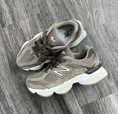 New Balance 9060 Mushroom Brown