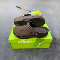 Crocs Yukon Clog Brown