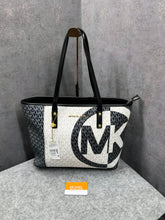 Michael Kors Voyager Leather Tote Satchel Shoulder Bag With Dust Bag (21004 Black)