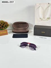 TOMFORD 557 BLACK DC