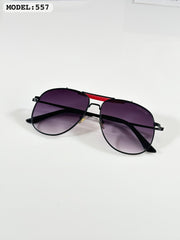 TOMFORD 557 BLACK DC