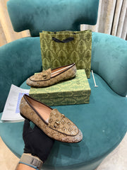 Gucci Womens Jordaan Loafers Wid OG Box & Carry Bag Khakhi Crystal