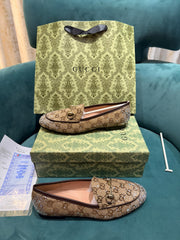 Gucci Womens Jordaan Loafers Wid OG Box & Carry Bag Khakhi Crystal