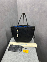 Louis Vuitton Black Monogram Giant With Pouch Empreinte Leather Neverfull MM Bag Black With Dust Bag