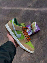 Nike SB Dunk Low Escargot