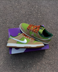Nike SB Dunk Low Escargot
