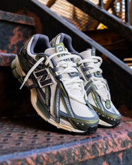 New Balance 1906A Olive Juice