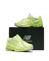 New Balance 1906 Neo Green MINT FLASH (Glow in Dark)
