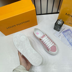 Louis Vuitton LV Lagoon Sneaker Rose Pink With OG Box & Carry Bag KC-52 Pink